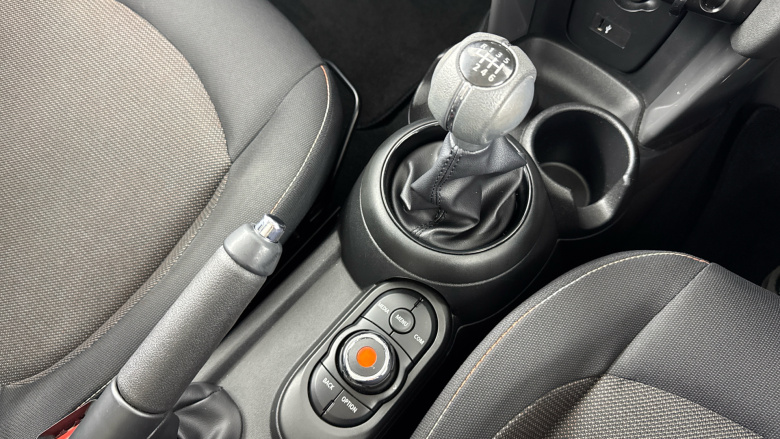 MINI Hatchback 1.5 Cooper Classic II 5dr Petrol Hatchback